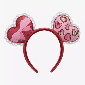Loungefly Disney Minnie Mouse Valentine's Day Hearts Ears — BoxLunch Exclusive